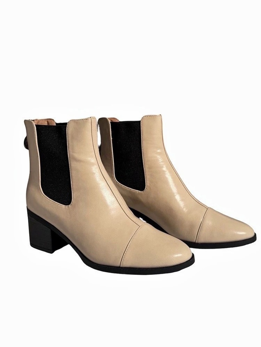 Journee Nigella Chelsea Ankle Boots Bone US 8 Brand New